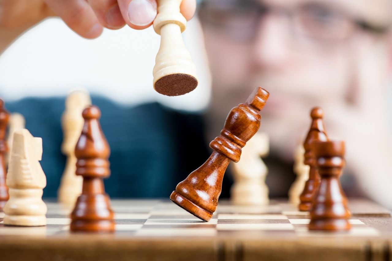 乱世王者新版发布深度解析，策略升级与游戏变革探讨