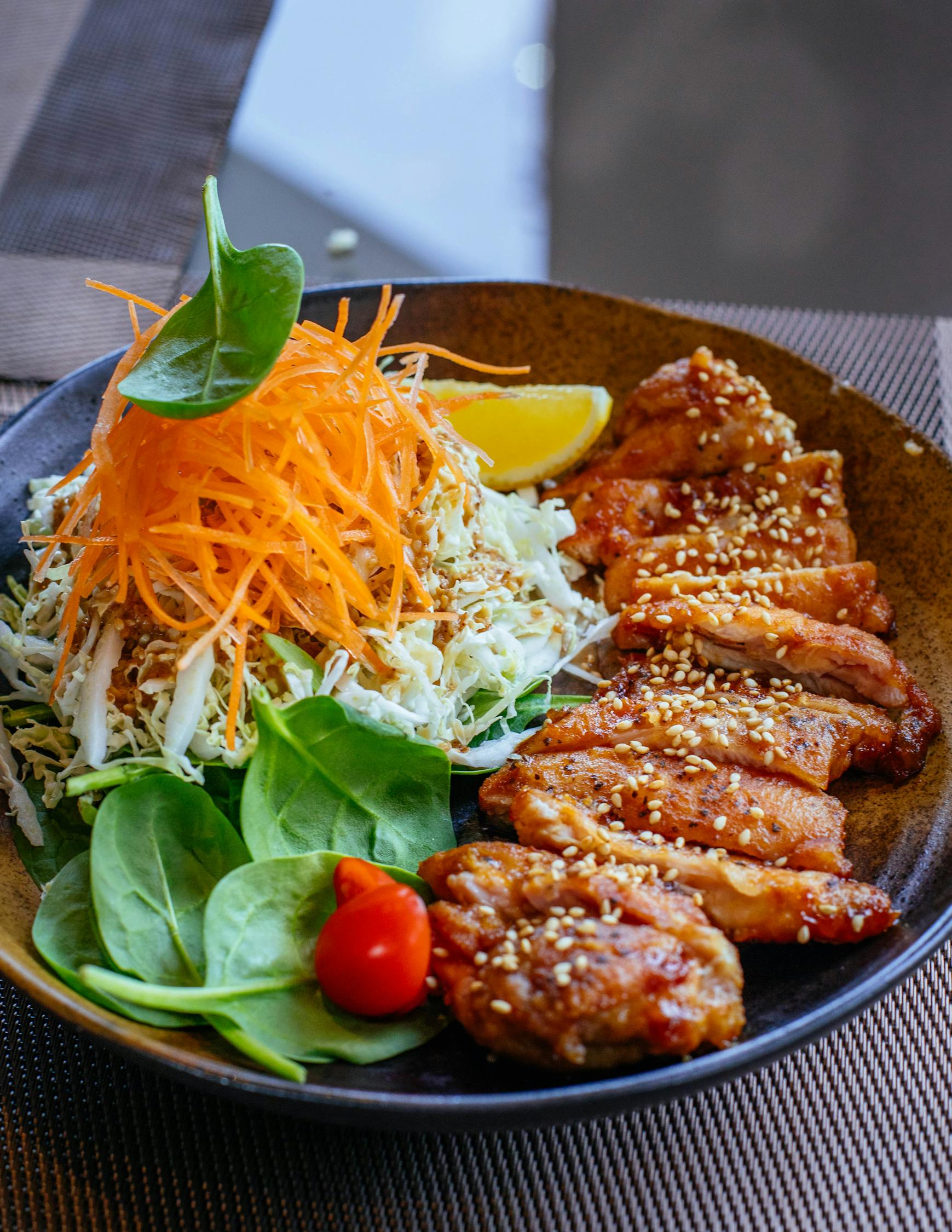 探索现代鸡肉烹饪的无限可能，鸡料理新趋势