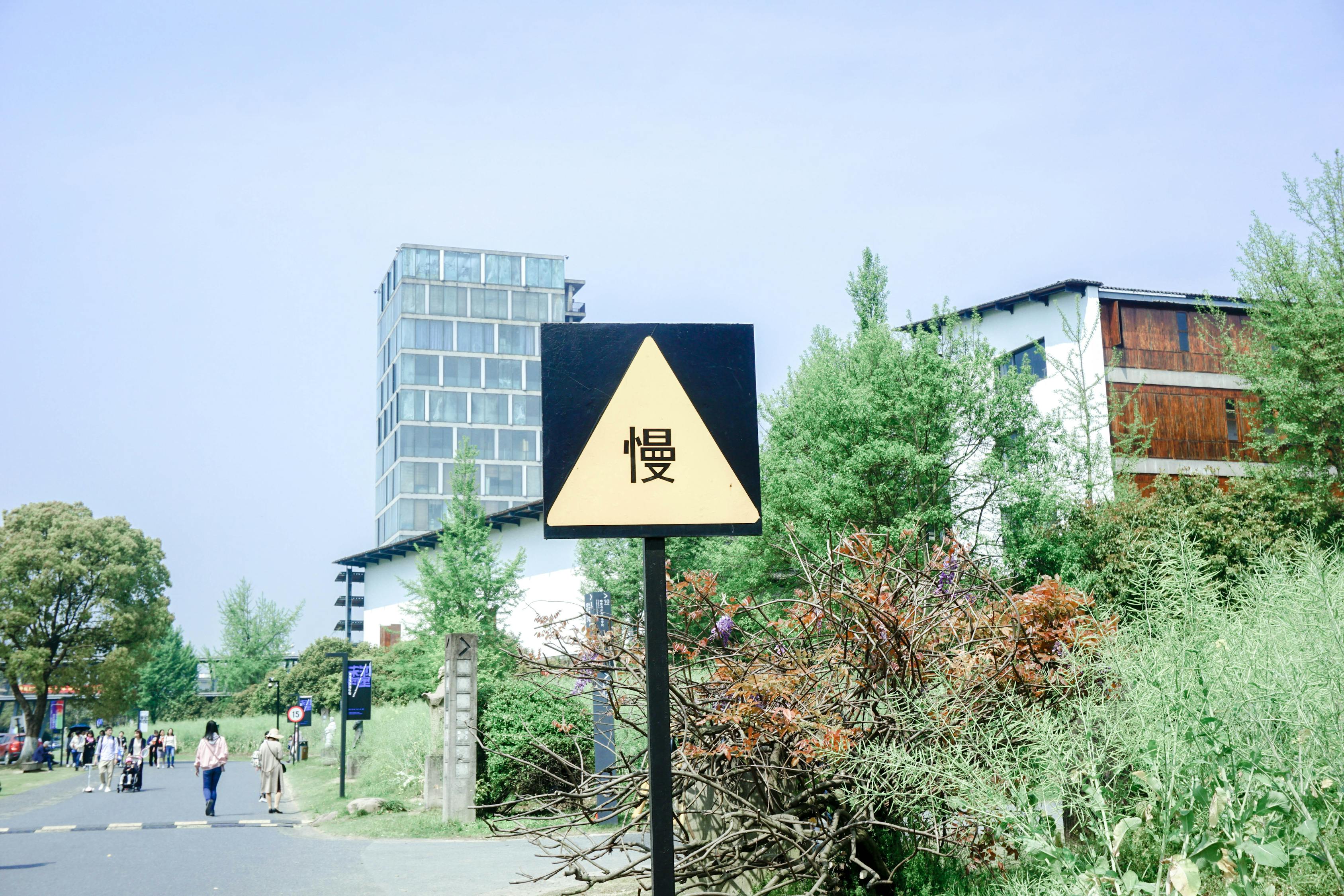 最新家暴动态揭秘，寻求解决之道，关注现实困境