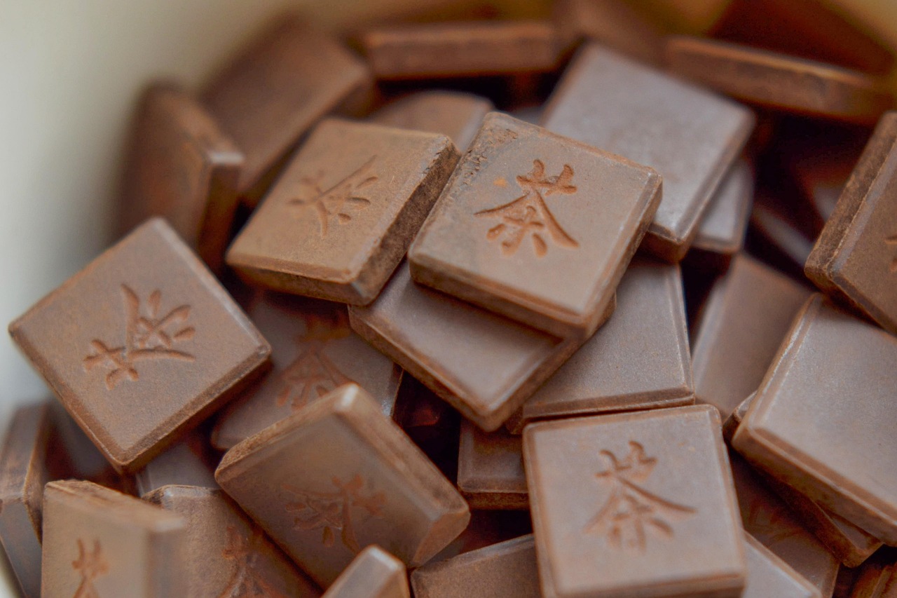 云南普洱茶，价格与品质的魅力展现，图片一览