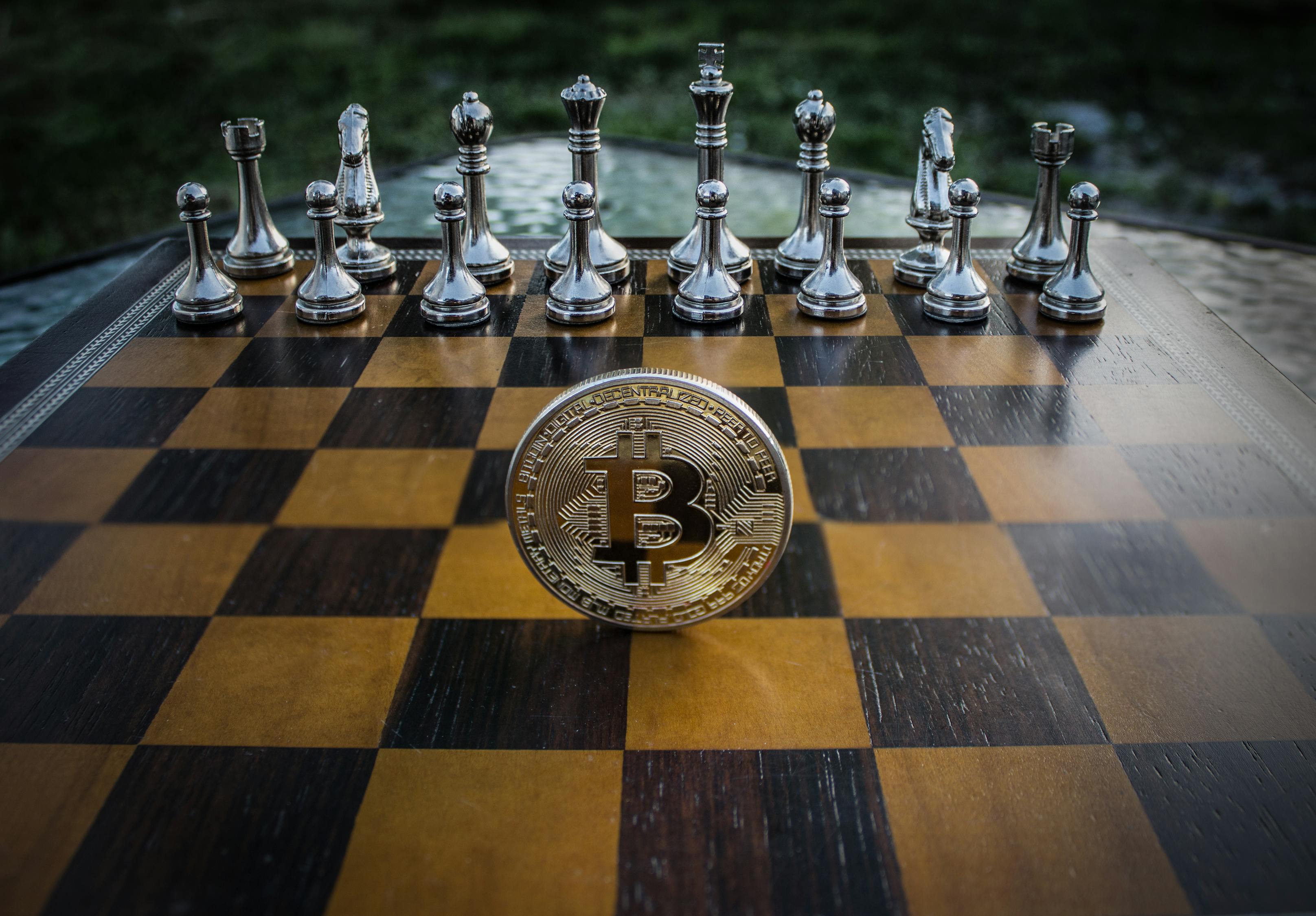 深度探讨股票市场分析现象与投资策略论文解析